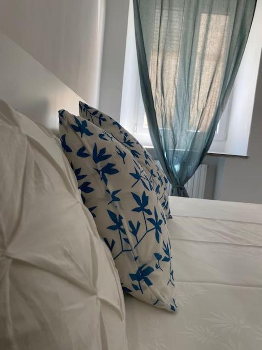 Apartament Le Finestre Sul Borgo 1 Parma Zewnętrze zdjęcie